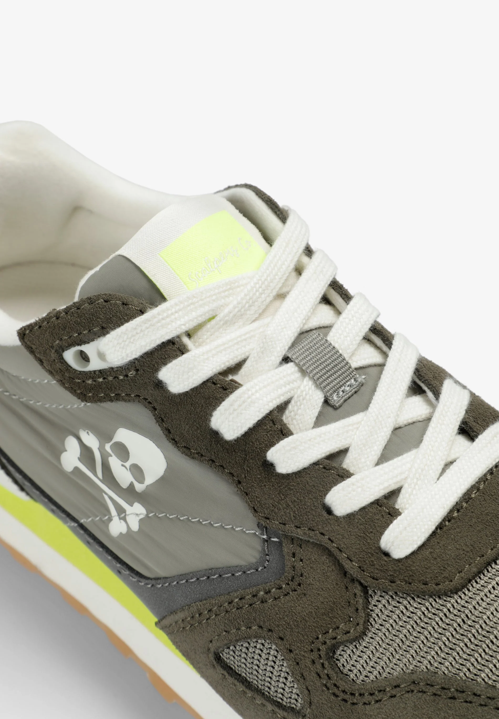 SAPATILHAS SKULL SOLA EM CONTRASTE - Image 6